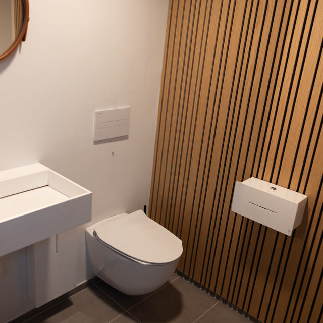 LOKI toiletpapirholder til 2 standardruller, valgfri RAL CLASSIC